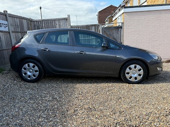 Used Vauxhall Astra 2012 for sale - 78292505: Photo