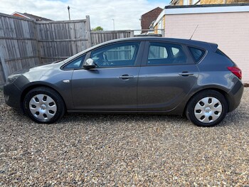 Used Vauxhall Astra 2012 for sale - 78292505: Photo
