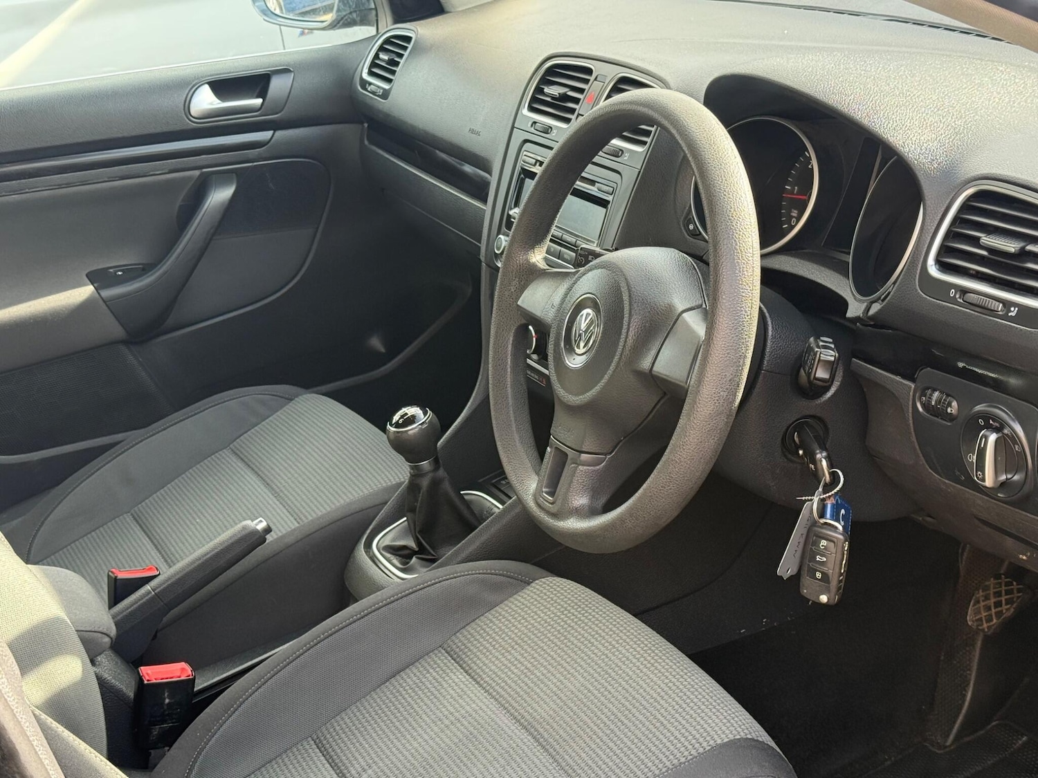 Used Volkswagen Golf 2011 for sale - 78141370: Photo 21