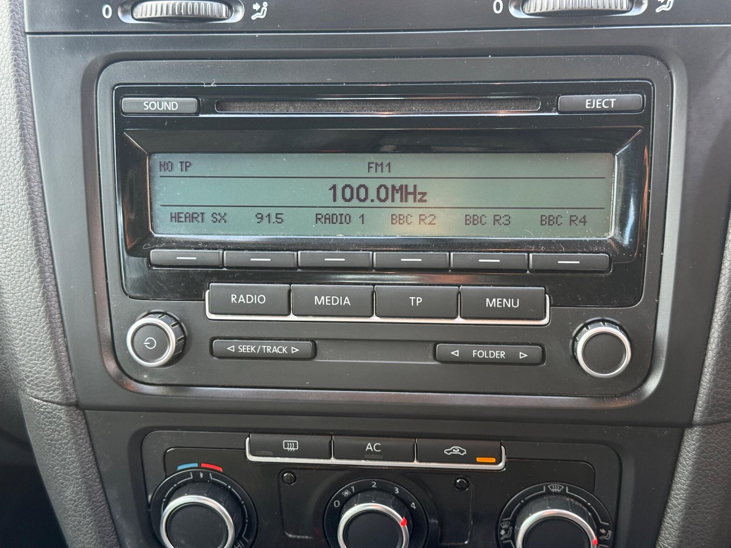 Used Volkswagen Golf 2011 for sale - 78141370: Photo 32