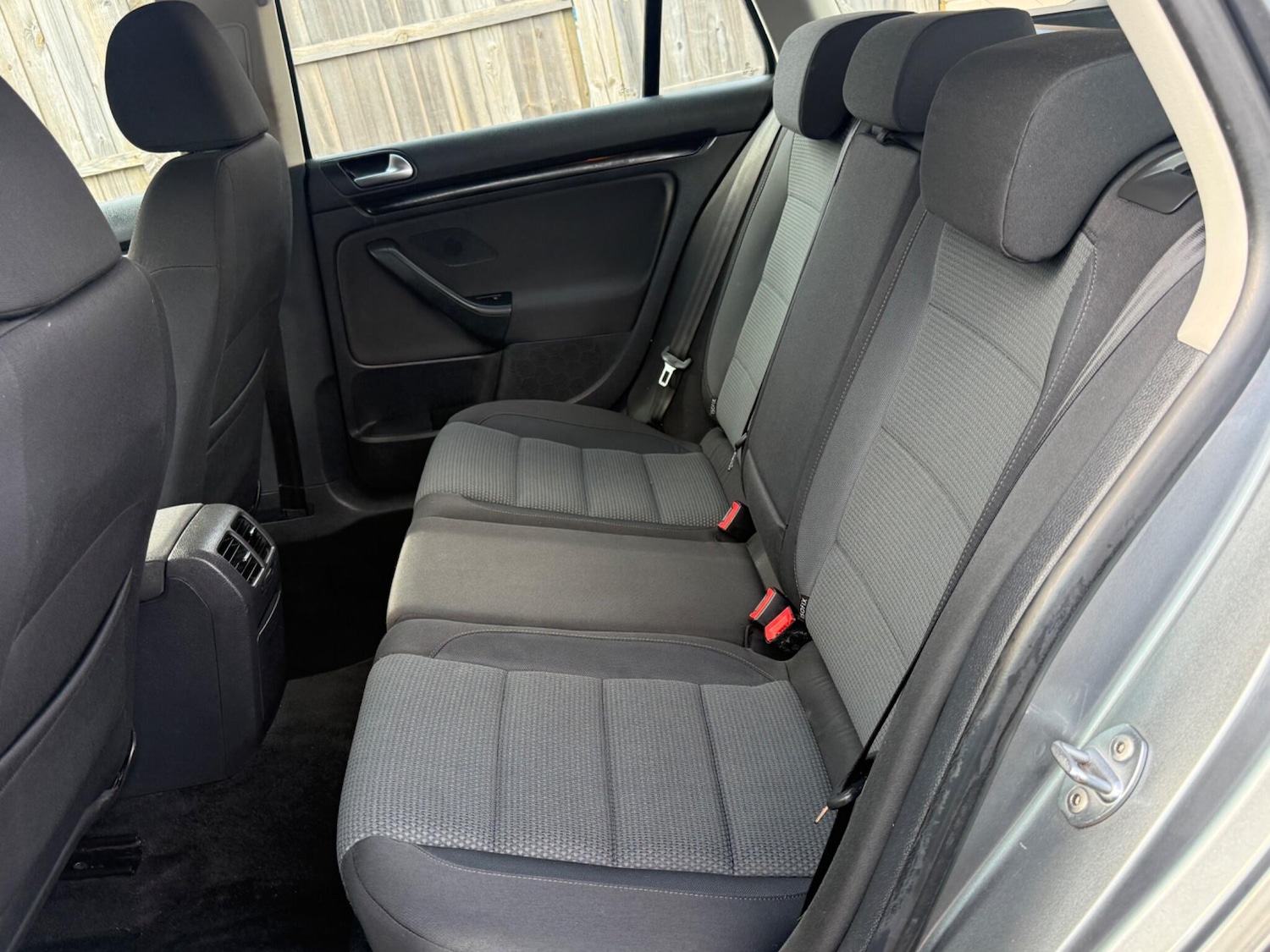 Used Volkswagen Golf 2011 for sale - 78141370: Photo 33