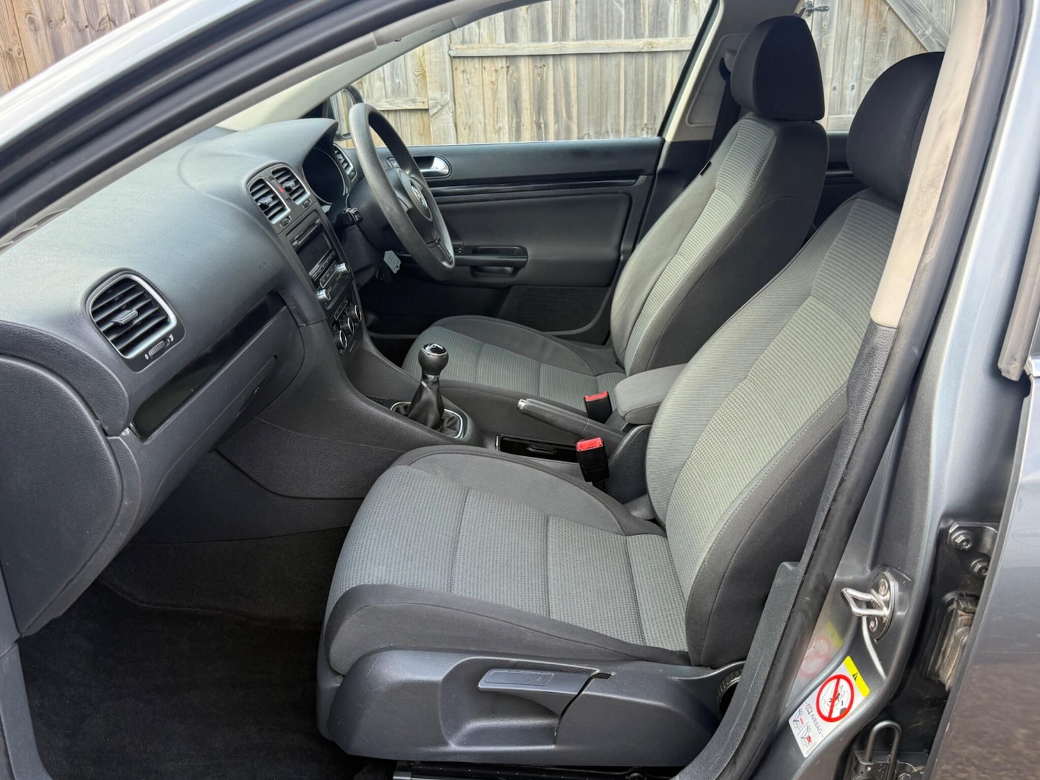 Used Volkswagen Golf 2011 for sale - 78141370: Photo 36