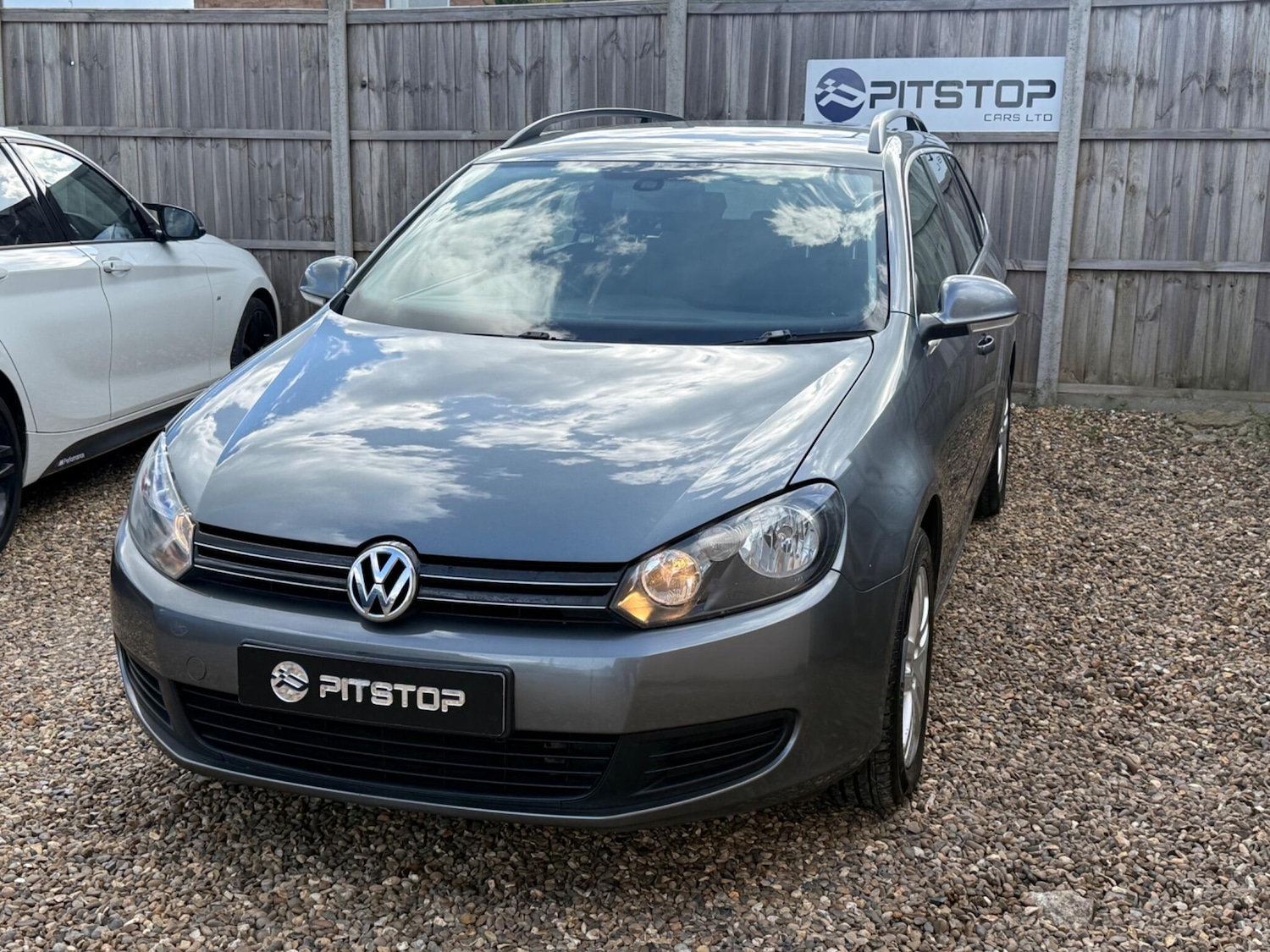 Used Volkswagen Golf 2011 for sale - 78141370: Photo 5