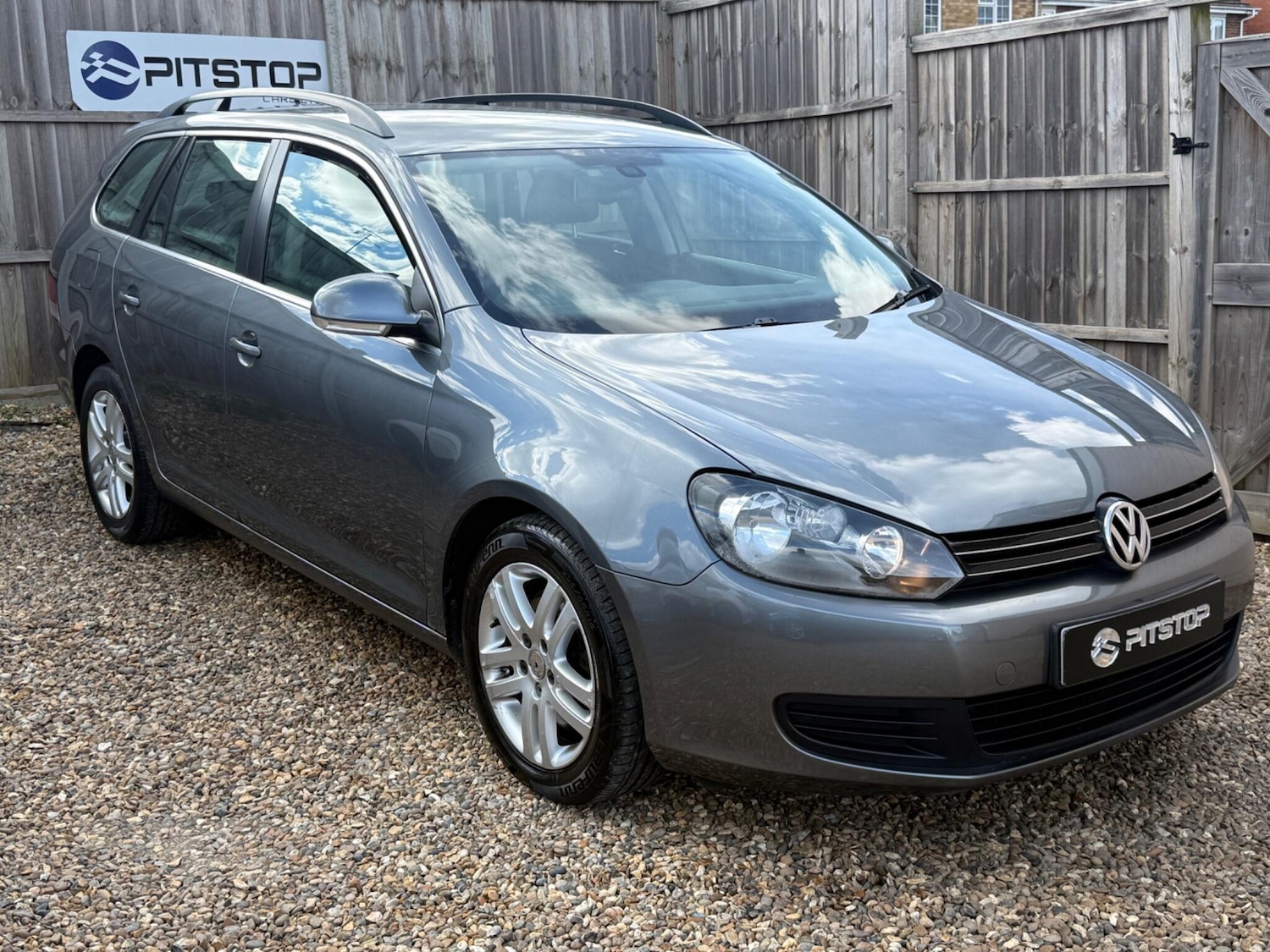 Used Volkswagen Golf 2011 for sale - 78141370: Photo 8