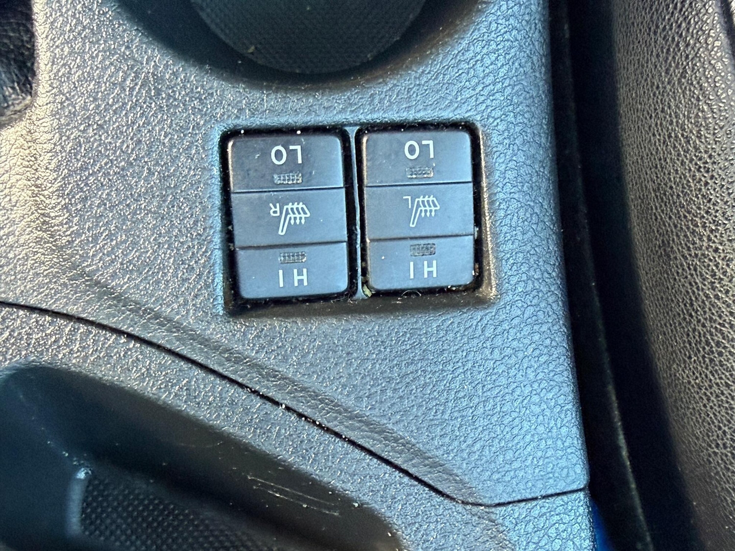 Used Toyota Auris 2014 for sale - 77015599: Photo 22