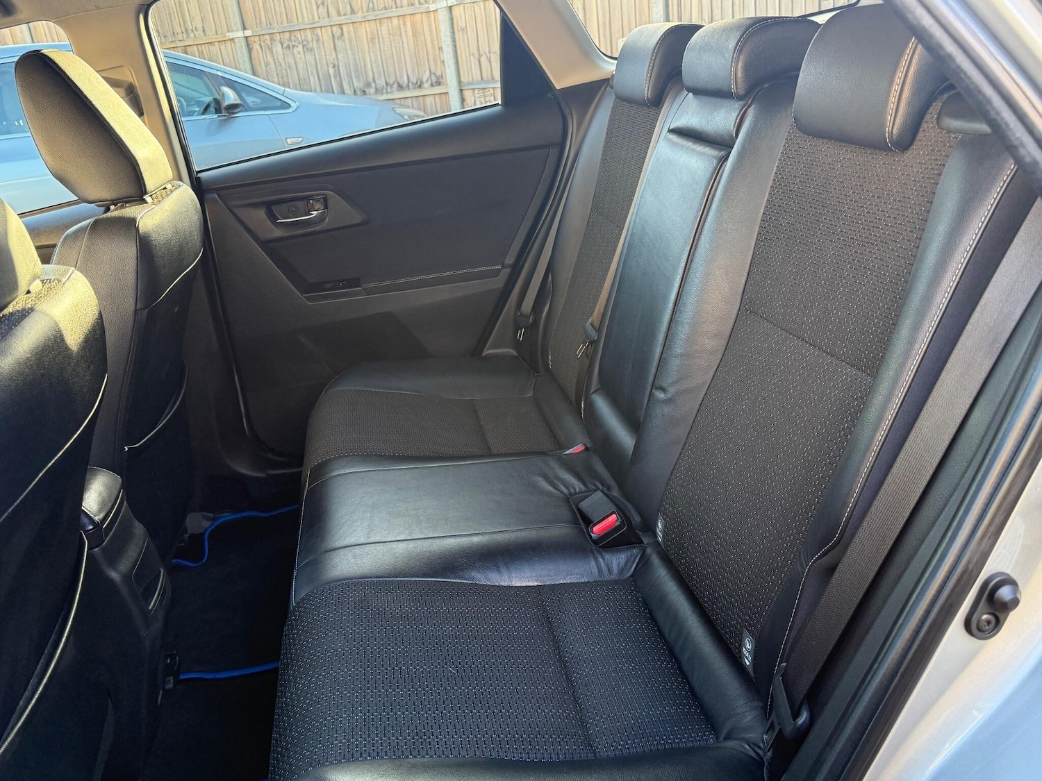 Used Toyota Auris 2014 for sale - 77015599: Photo 30