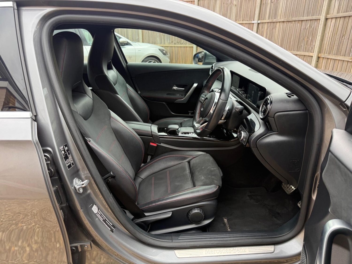 Used Mercedes-Benz A-Class 2018 for sale - 78128098: Photo 30