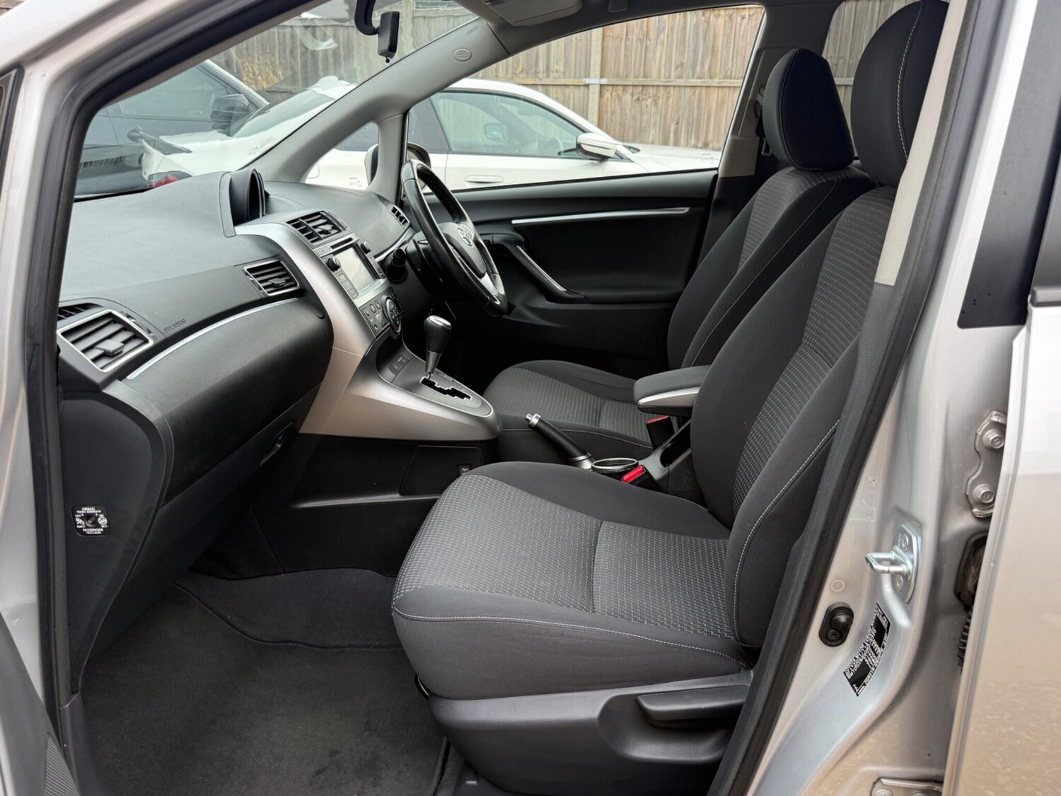 Used Toyota Verso for sale - 77586633: Photo 19