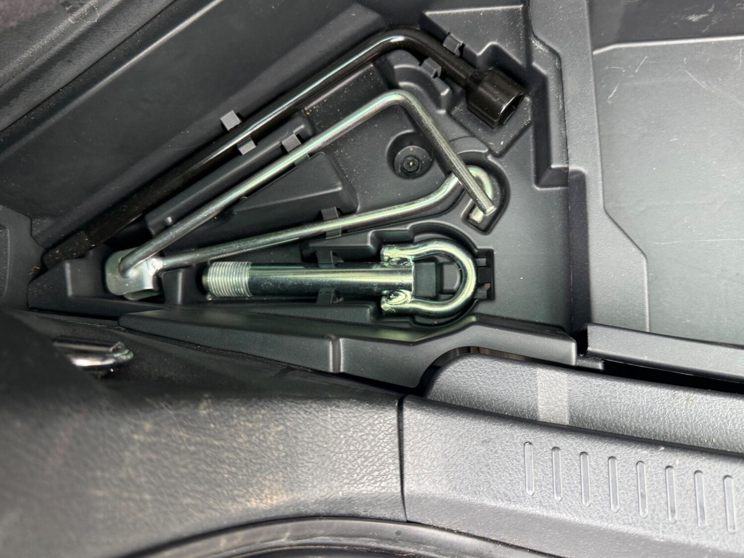 Used Toyota Verso for sale - 77586633: Photo 23