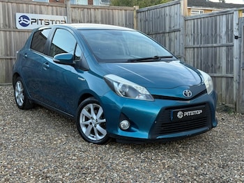Used Toyota Yaris 2013 for sale - 77658556: Photo
