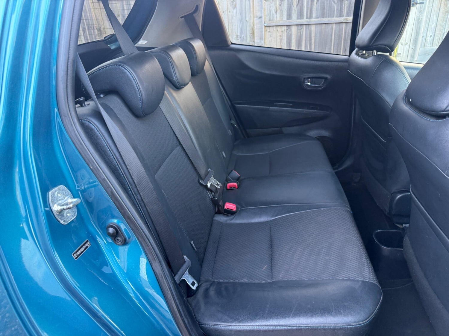 Used Toyota Yaris for sale - 77658556: Photo 31