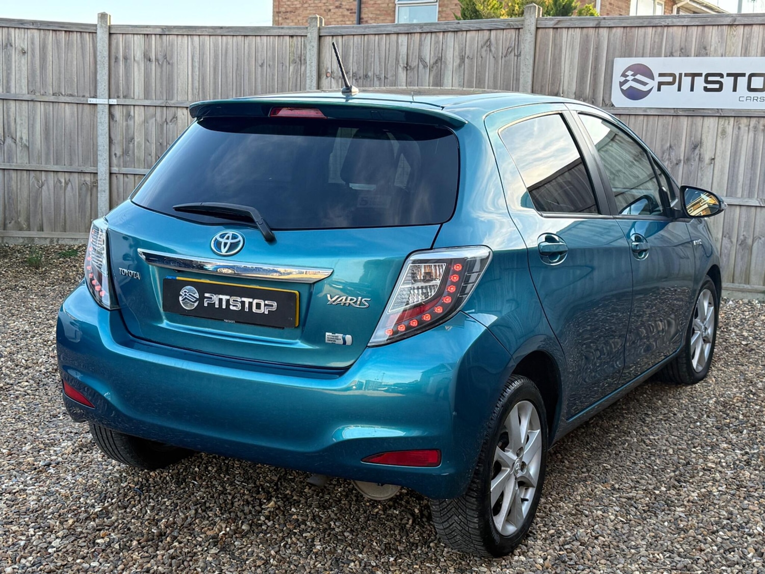 Used Toyota Yaris for sale - 77658556: Photo 6