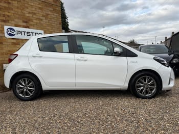 Used Toyota Yaris 2019 for sale - 79539864: Photo