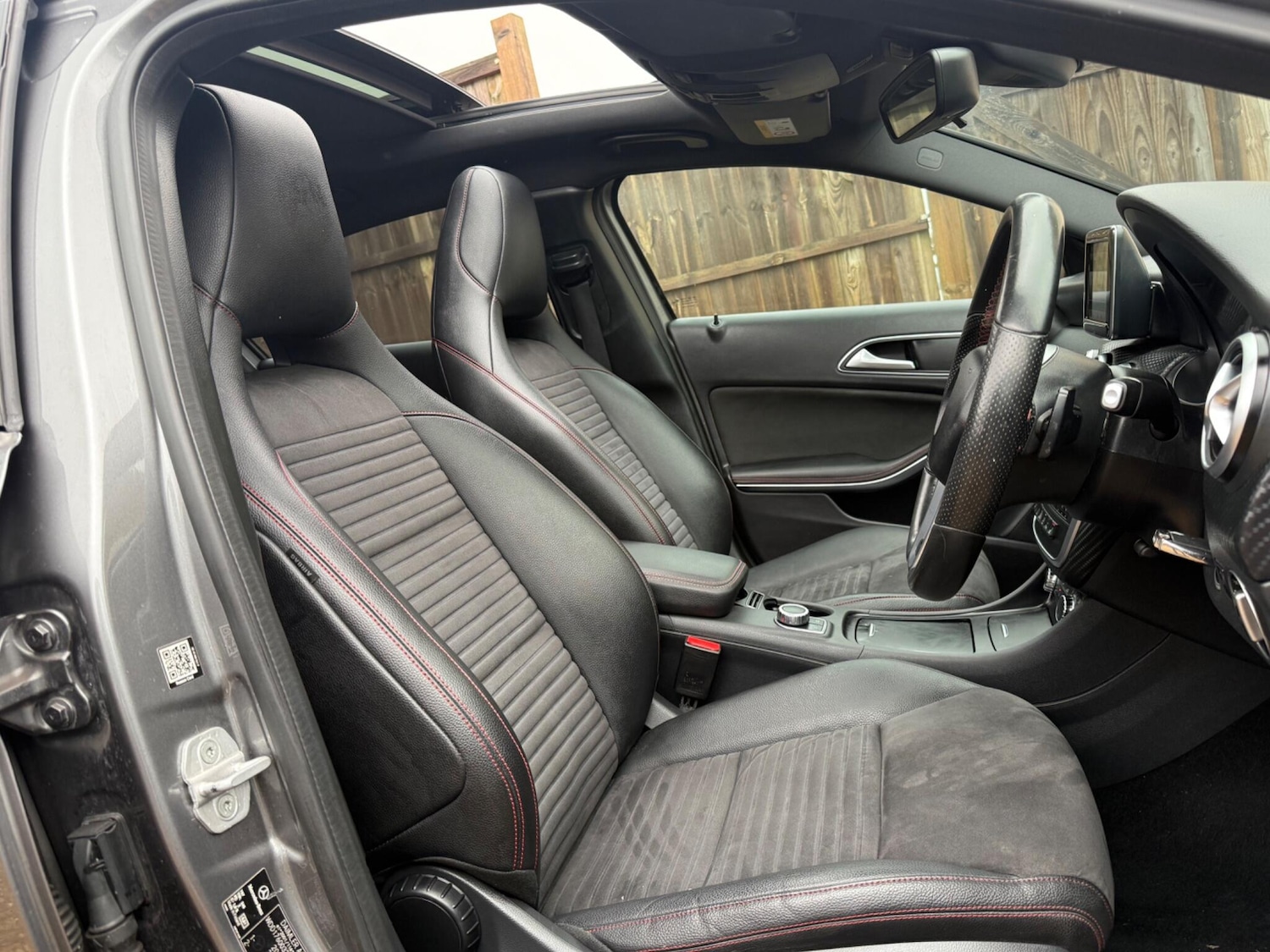 Used Mercedes-Benz A-Class for sale - 77612082: Photo 19