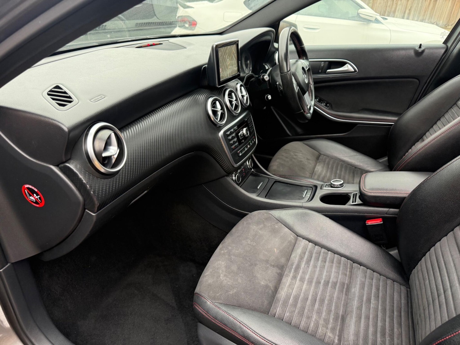 Used Mercedes-Benz A-Class for sale - 77612082: Photo 38