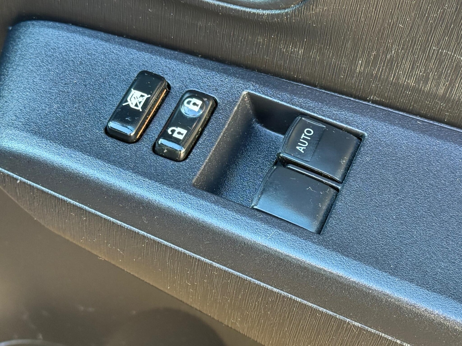 Used Toyota Yaris 2013 for sale - 77376597: Photo 26