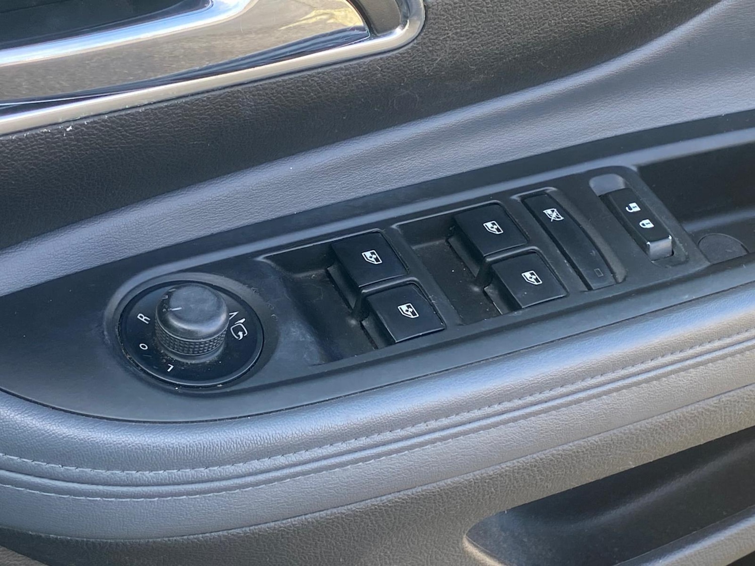 Used Vauxhall Mokka 2015 for sale - 77738007: Photo 10