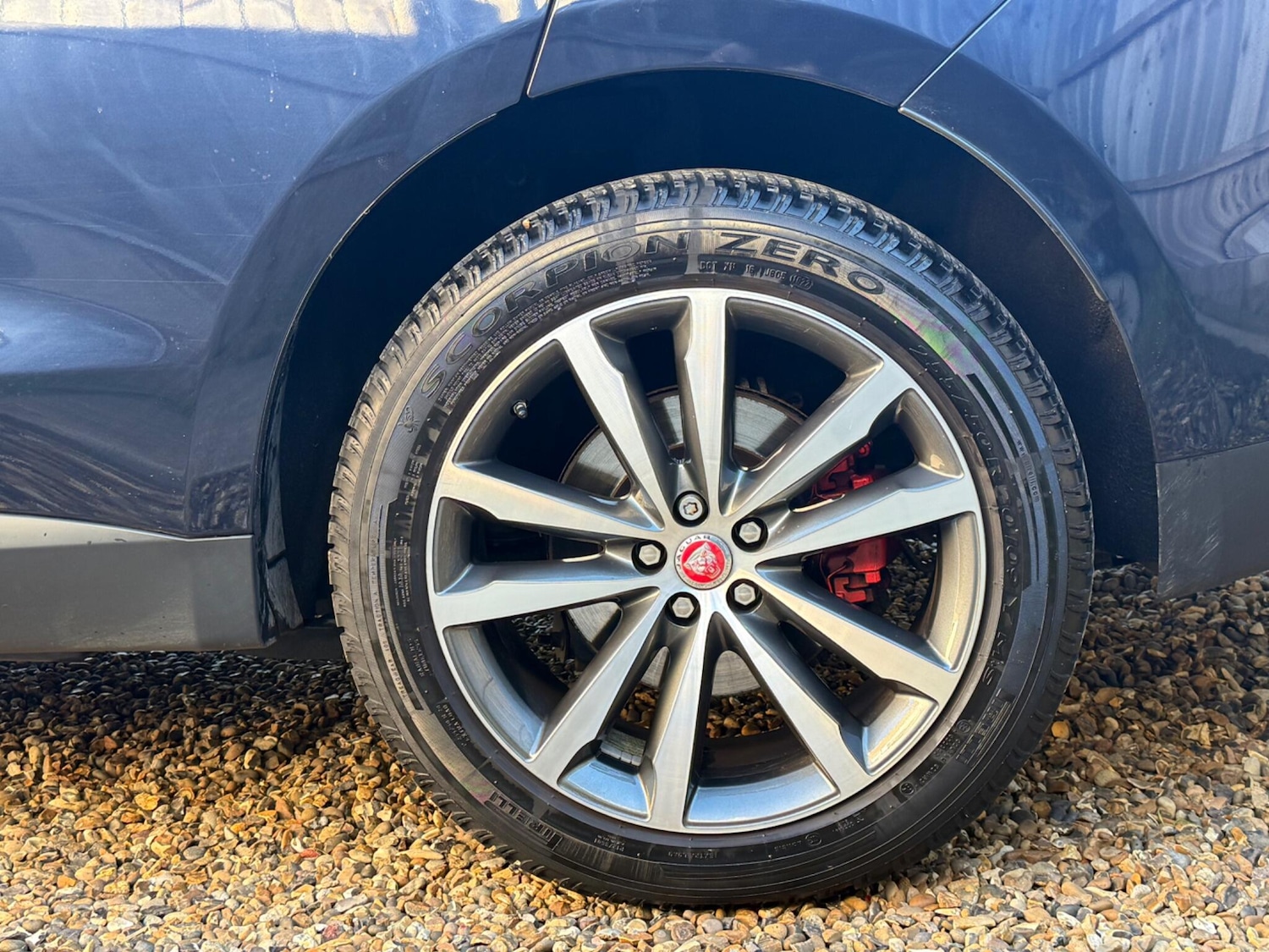 Used Jaguar F-Pace 2017 for sale - 76781269: Photo 15