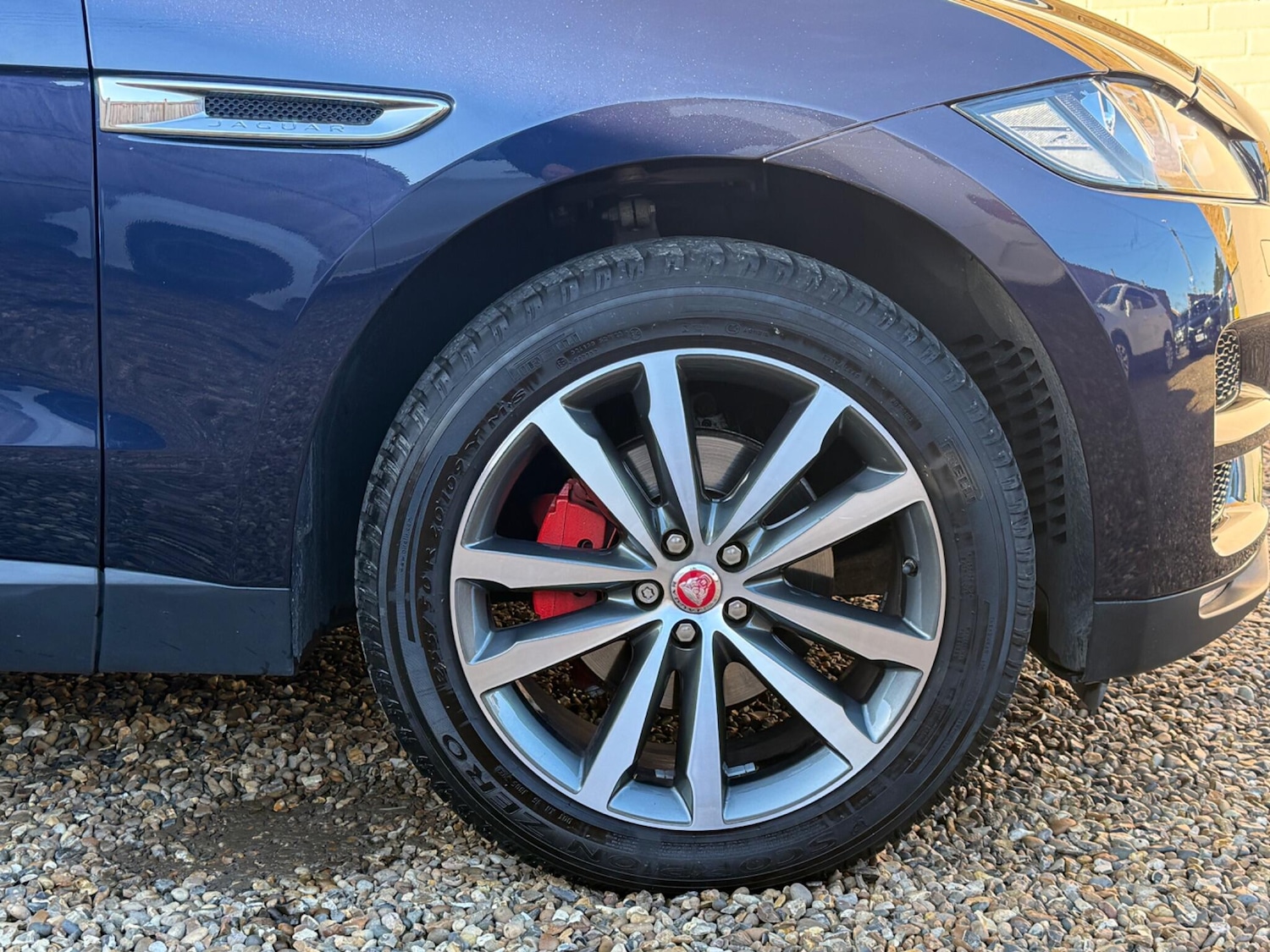 Used Jaguar F-Pace 2017 for sale - 76781269: Photo 17