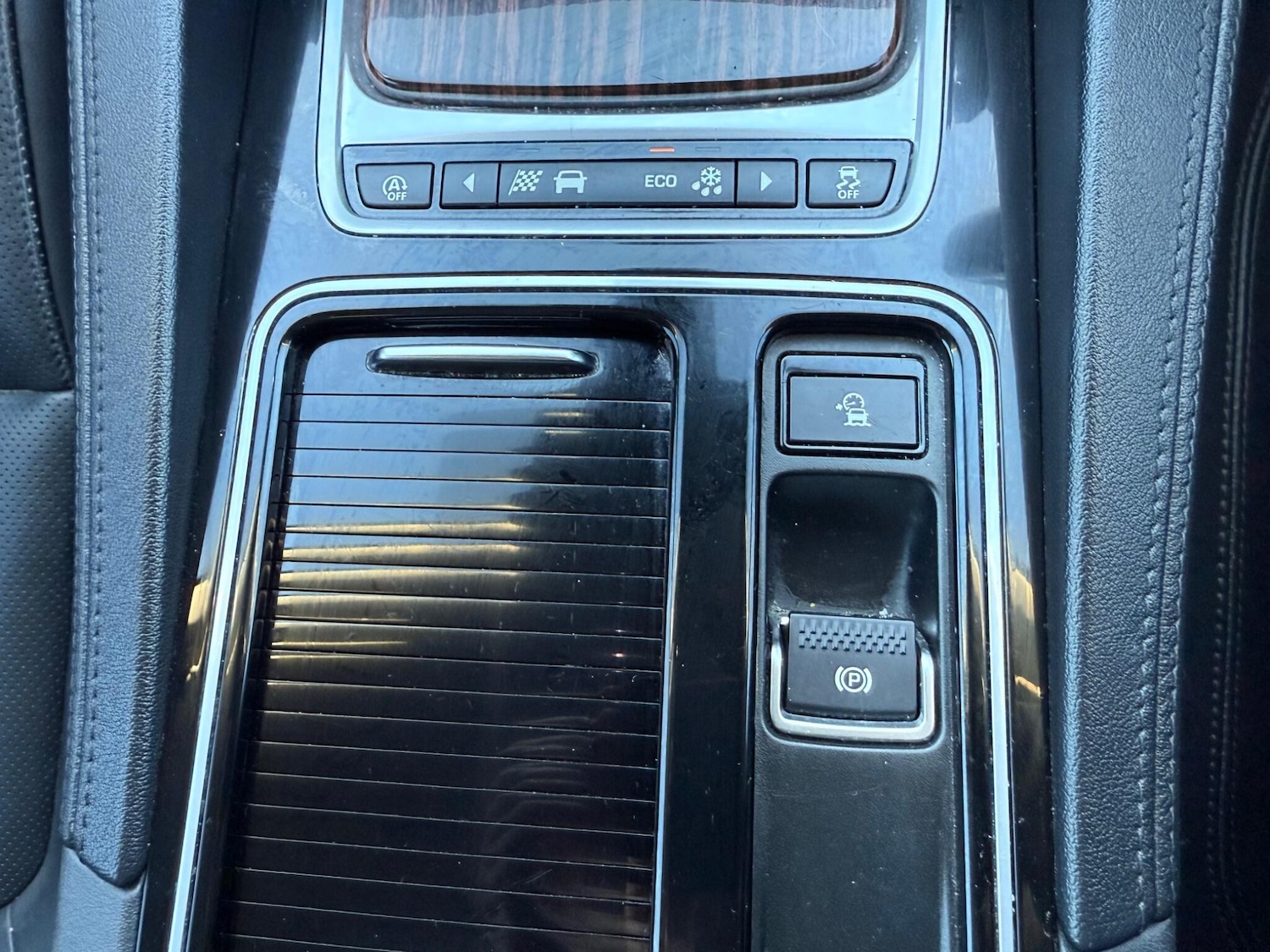 Used Jaguar F-Pace 2017 for sale - 76781269: Photo 30