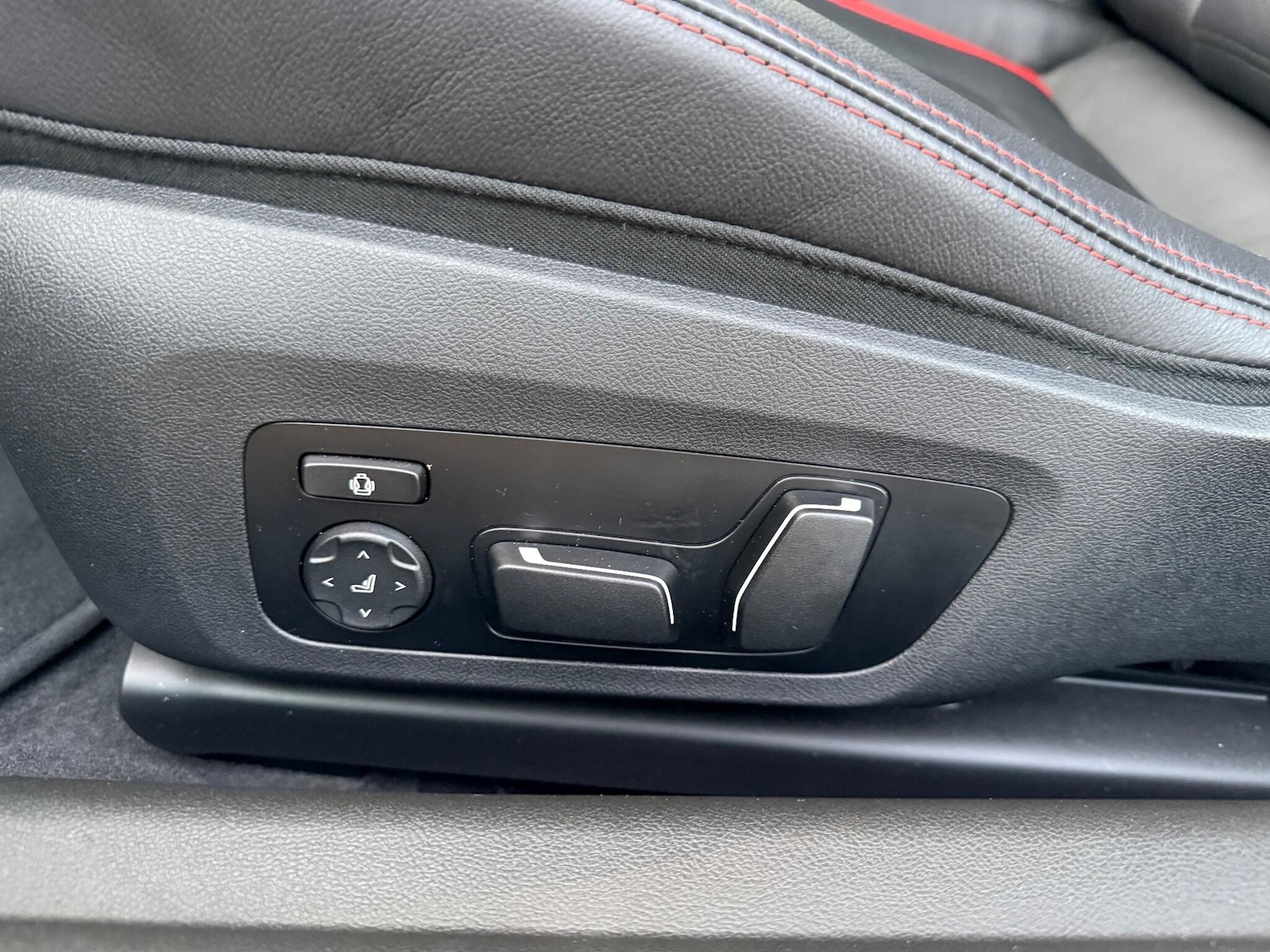 Used BMW M2 2024 for sale - 76942648: Photo 31