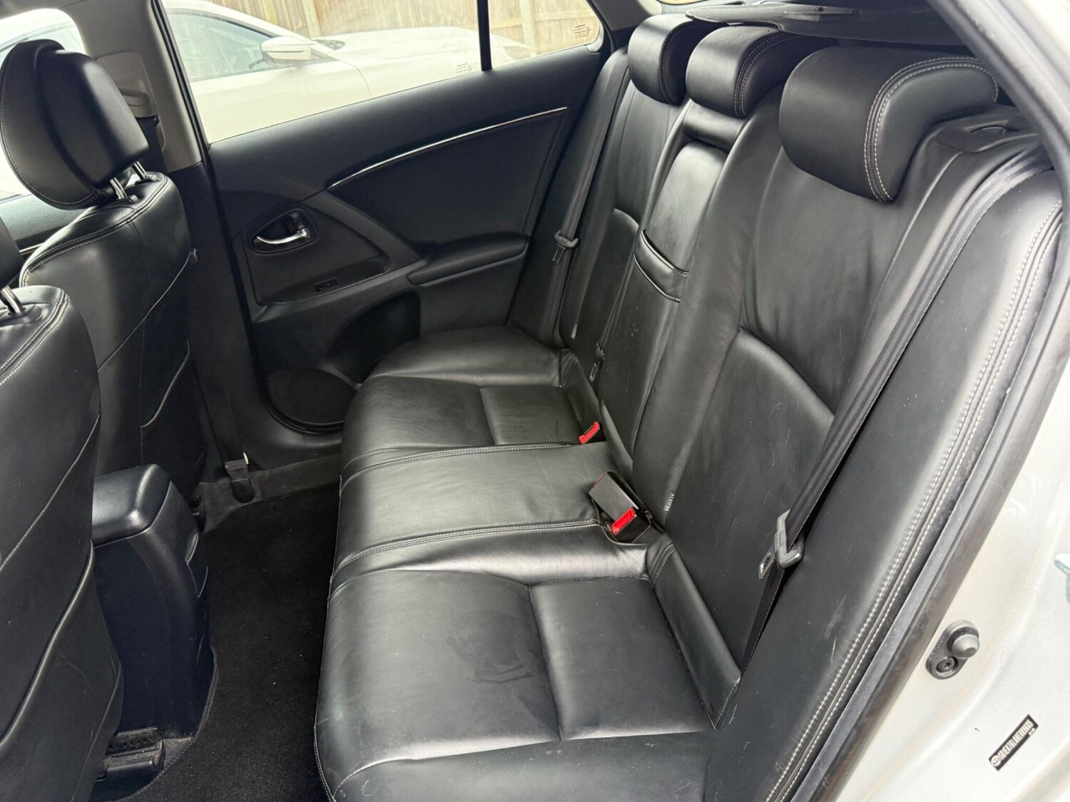 Used Toyota Avensis for sale - 77510713: Photo 28