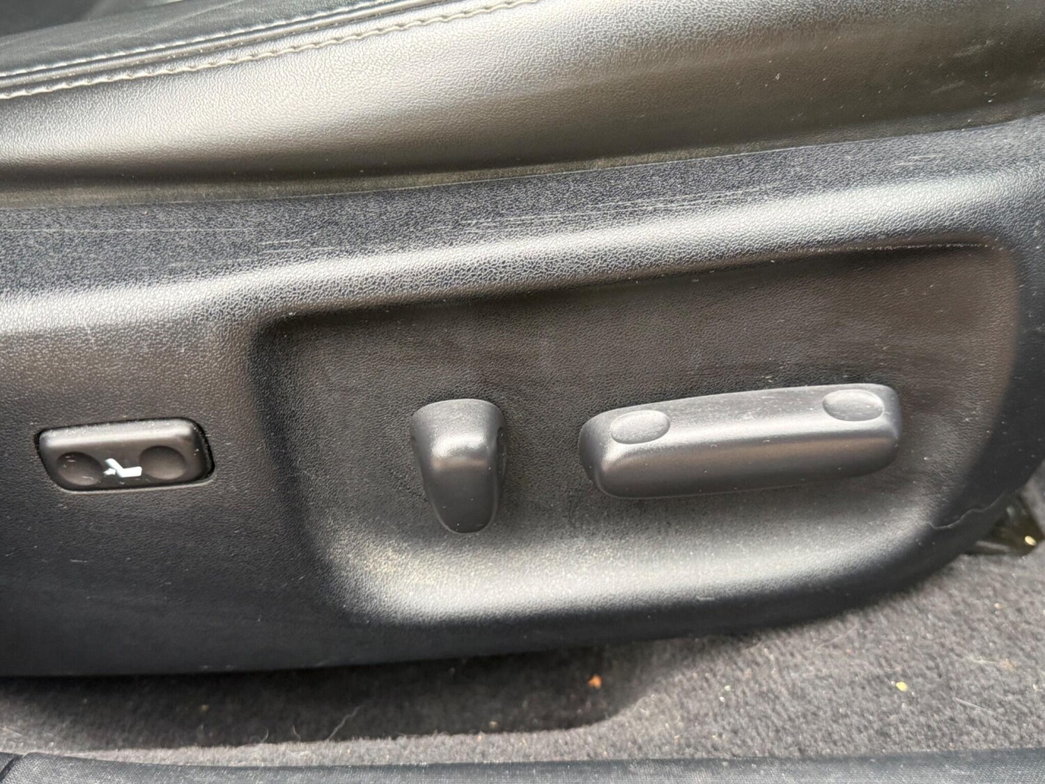 Used Toyota Avensis for sale - 77510713: Photo 40