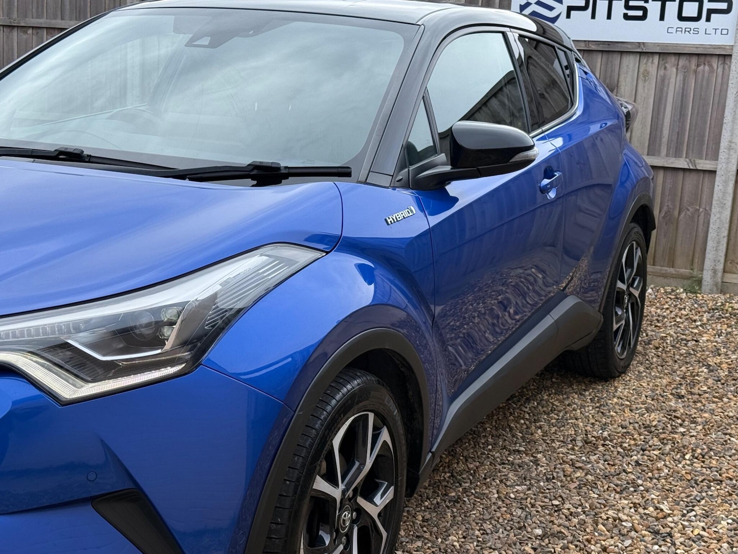 Used Toyota C-HR 2018 for sale - 77853727: Photo 11