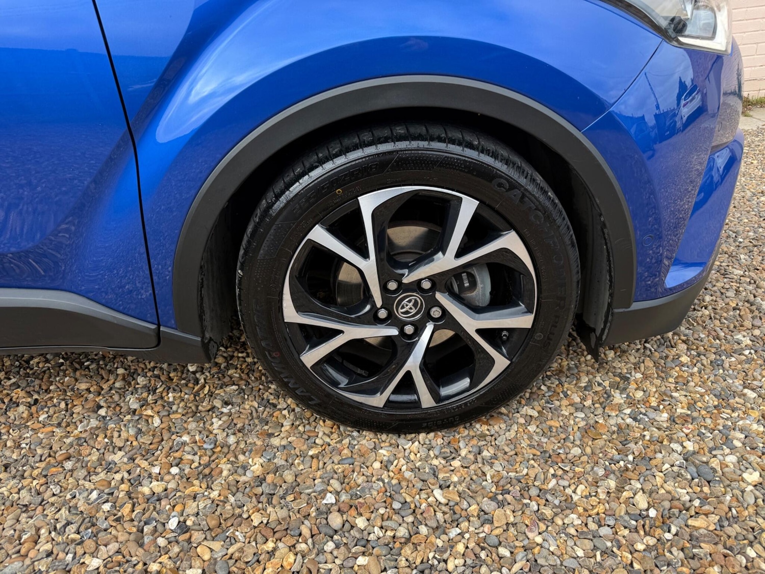 Used Toyota C-HR 2018 for sale - 77853727: Photo 14