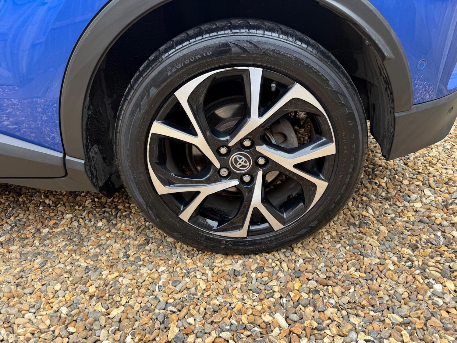 Used Toyota C-HR 2018 for sale - 77853727: Photo 17