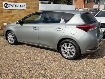 Used Toyota Auris 2017 for sale - 79830948: Photo