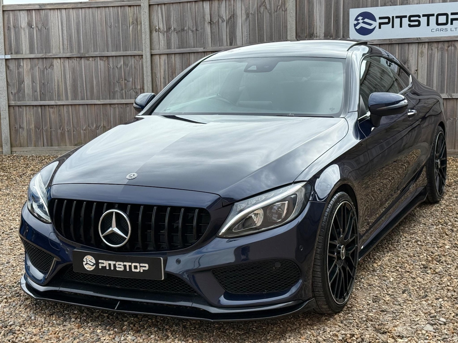 Used Mercedes-Benz C Class 2017 for sale - 76942717: Photo 10