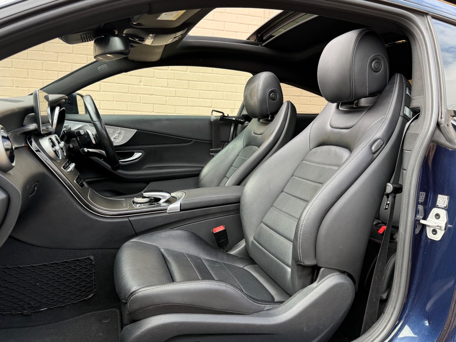 Used Mercedes-Benz C Class 2017 for sale - 76942717: Photo 23