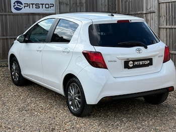 Used Toyota Yaris 2016 for sale - 78334632: Photo