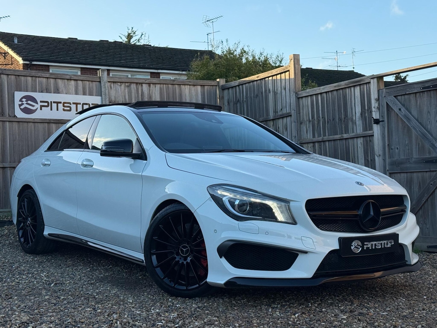 Used Mercedes-Benz CLA 2014 for sale - 76913561: Photo 5