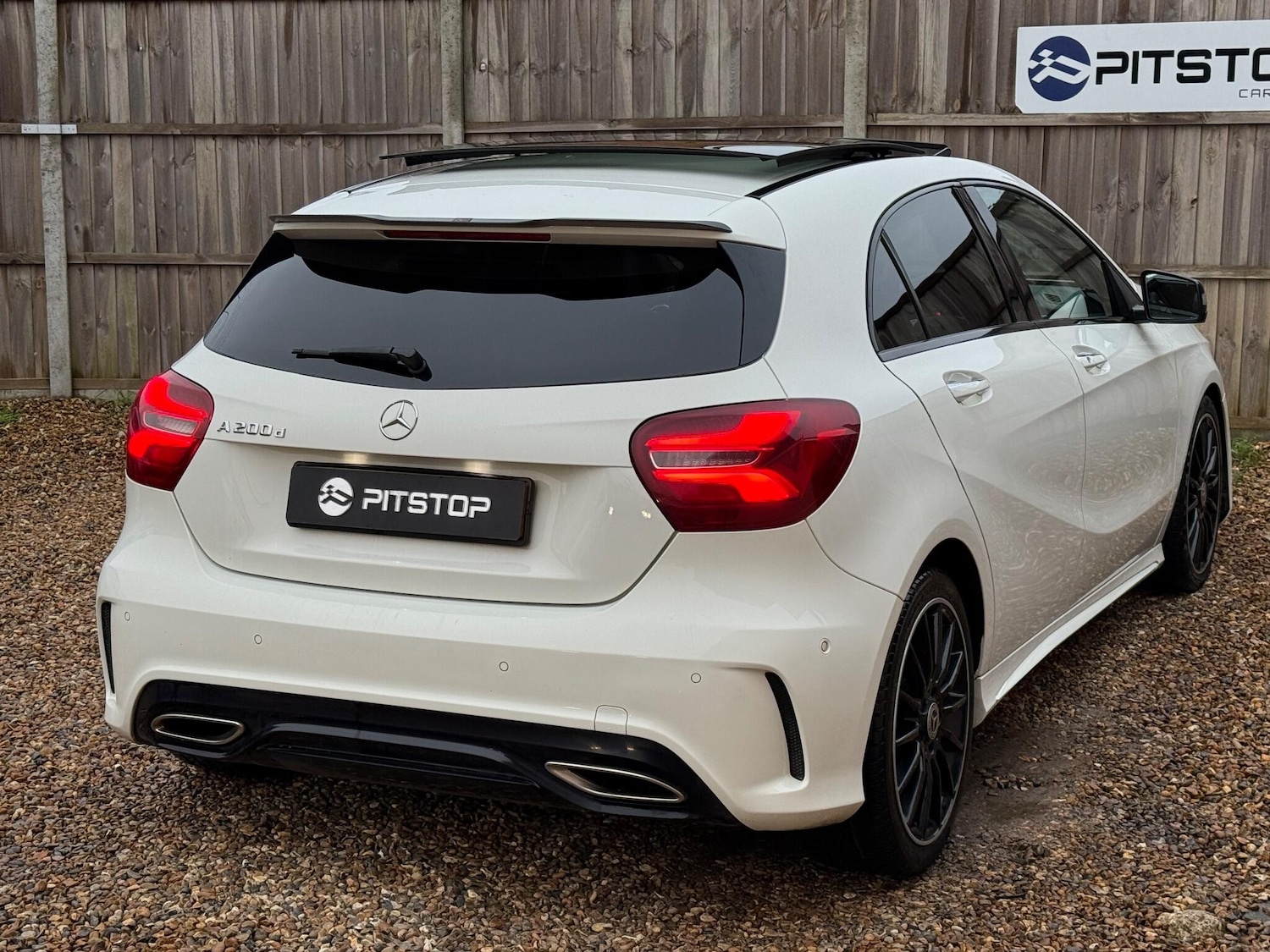 Used Mercedes-Benz A-Class 2016 for sale - 76965568: Photo 11