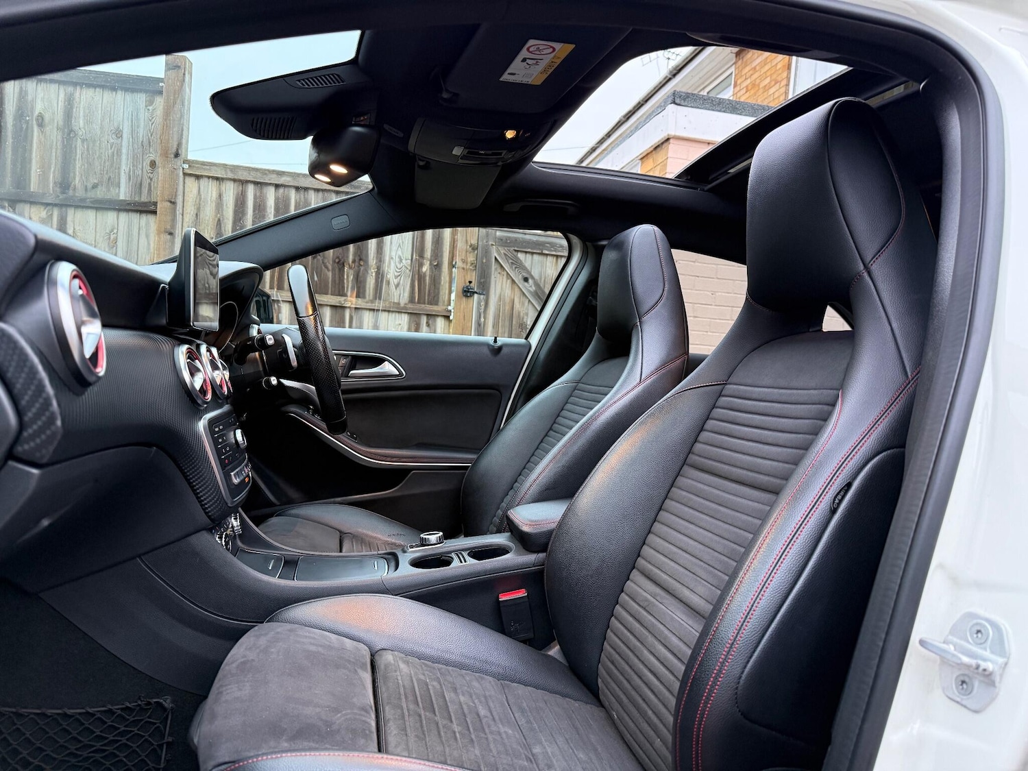 Used Mercedes-Benz A-Class 2016 for sale - 76965568: Photo 28