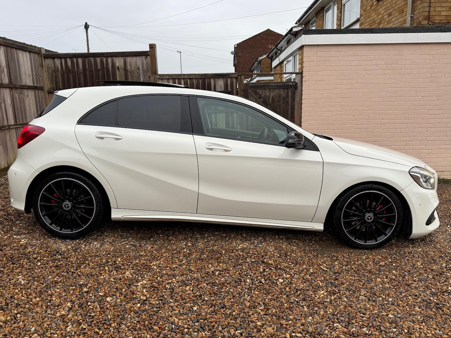 Used Mercedes-Benz A-Class 2016 for sale - 76965568: Photo 3