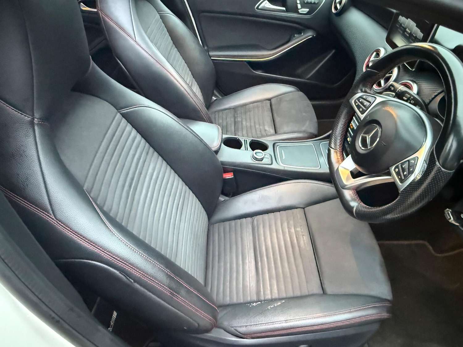 Used Mercedes-Benz A-Class 2016 for sale - 76965568: Photo 38