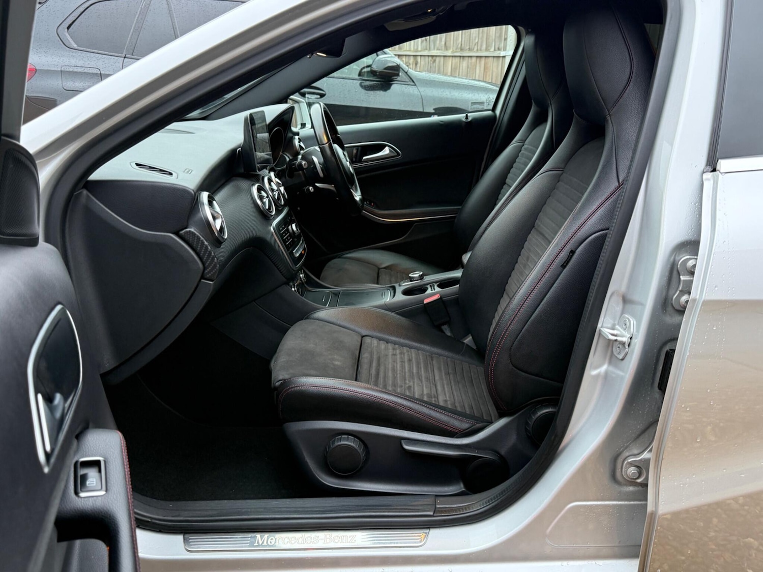 Used Mercedes-Benz A-Class for sale - 77633717: Photo 23