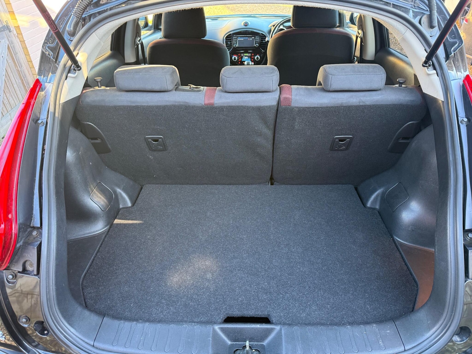 Used Nissan Juke 2014 for sale - 77109359: Photo 28