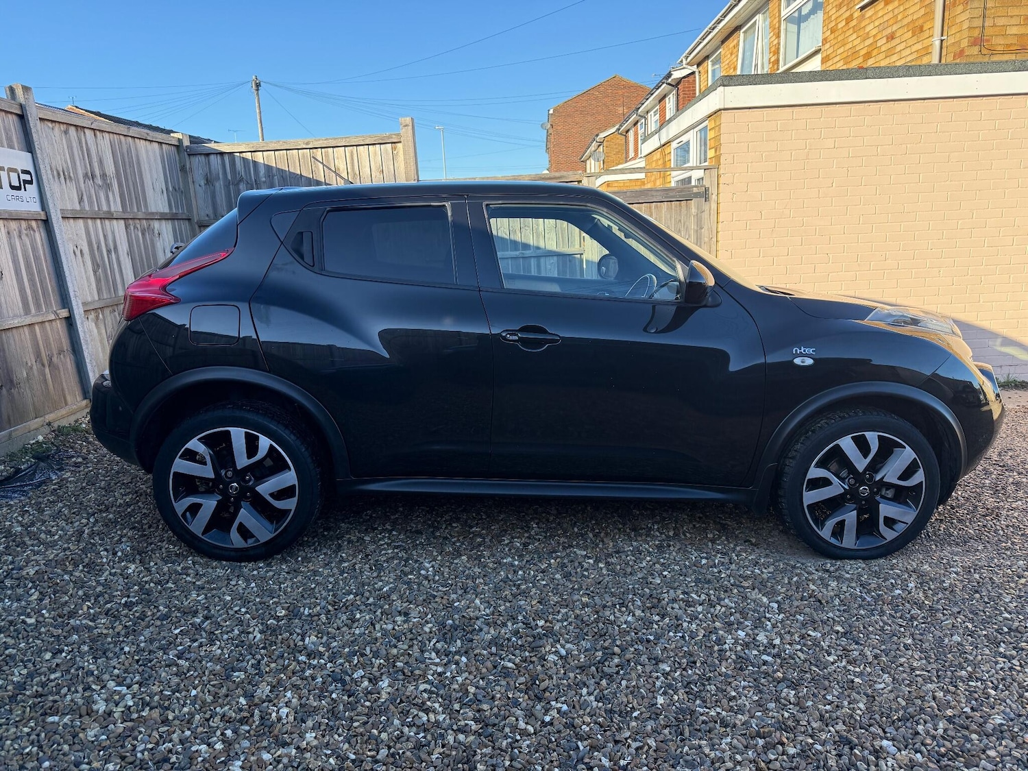Used Nissan Juke 2014 for sale - 77109359: Photo 3