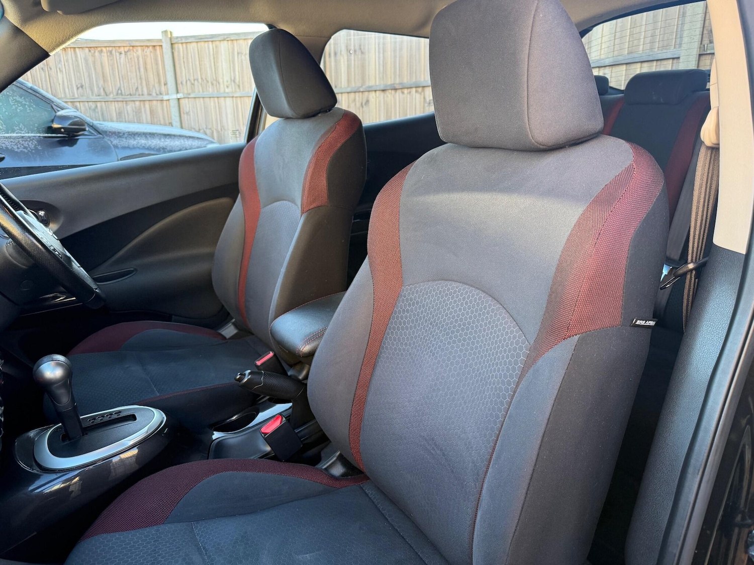 Used Nissan Juke 2014 for sale - 77109359: Photo 33