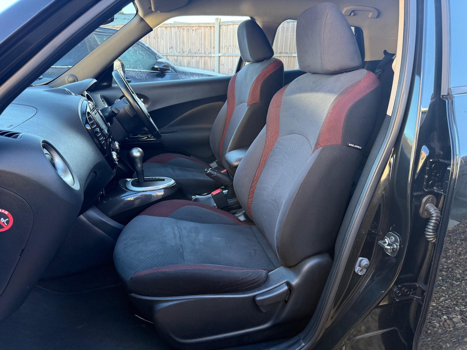 Used Nissan Juke 2014 for sale - 77109359: Photo 34