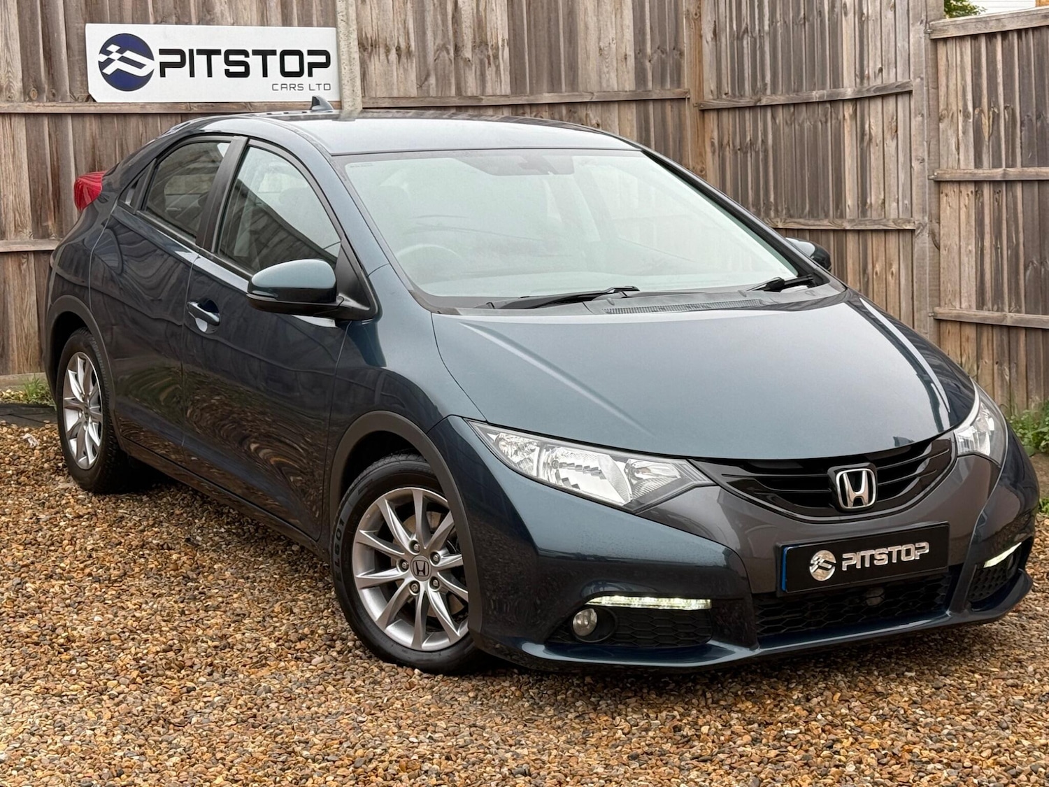 Used Honda Civic 2013 for sale - 76781166: Photo 1