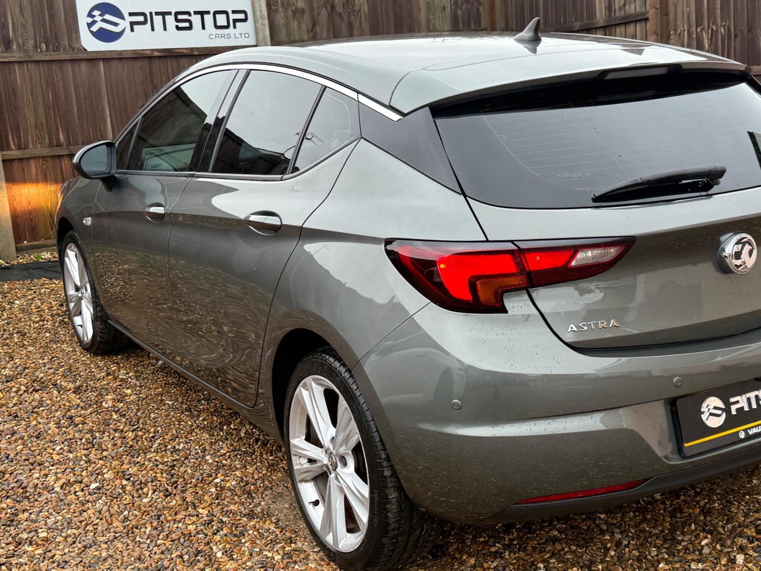 Used Vauxhall Astra 2017 for sale - 77468429: Photo 11