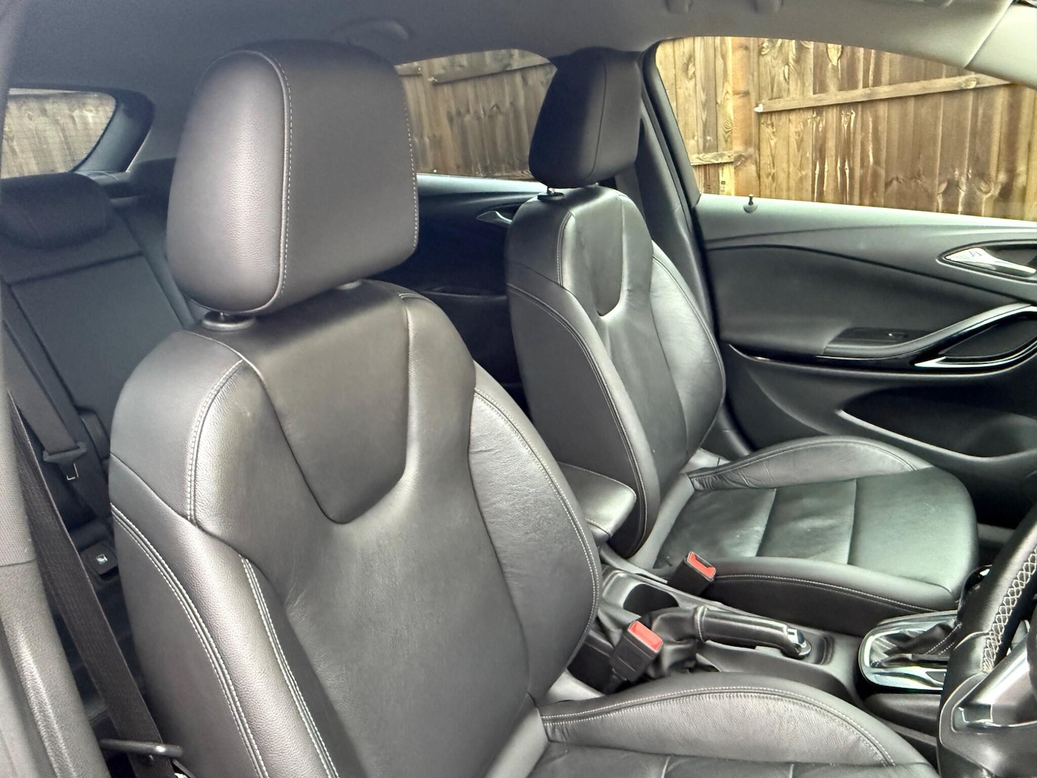 Used Vauxhall Astra 2017 for sale - 77468429: Photo 26