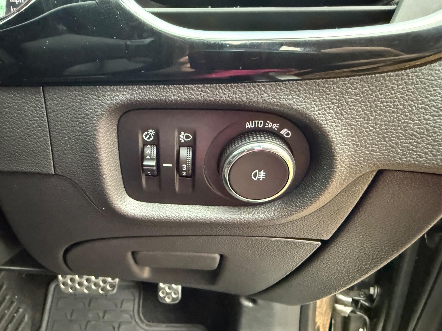 Used Vauxhall Astra 2017 for sale - 77468429: Photo 28