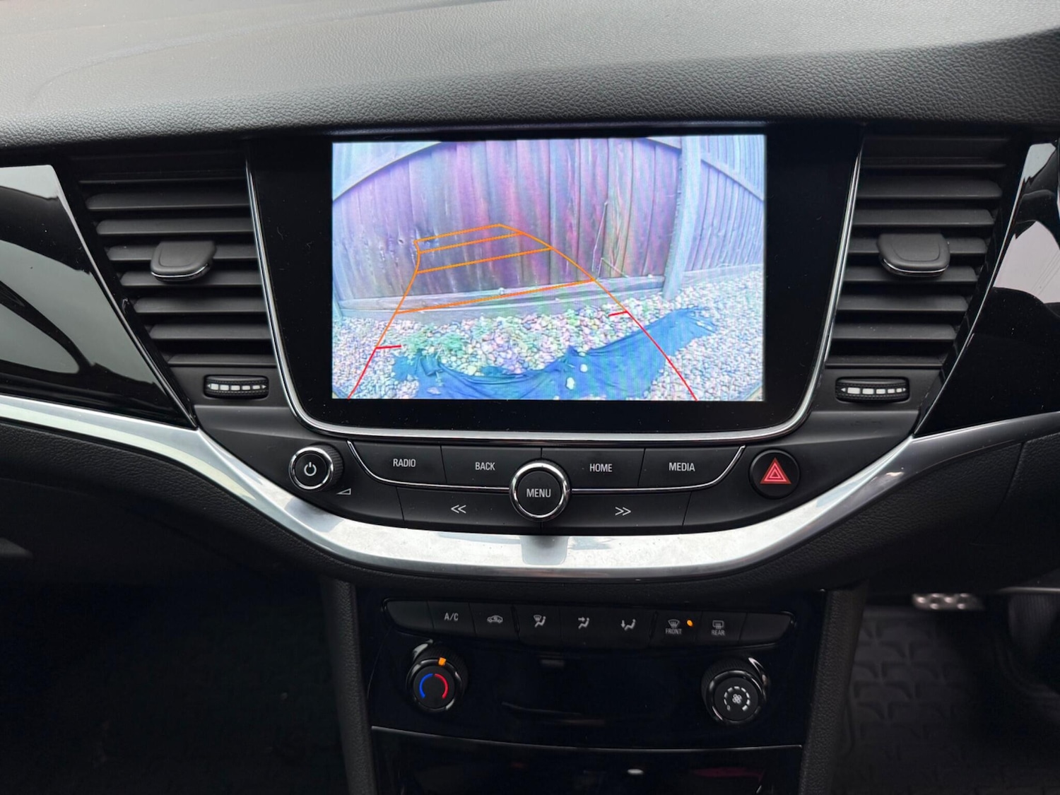 Used Vauxhall Astra 2017 for sale - 77468429: Photo 29