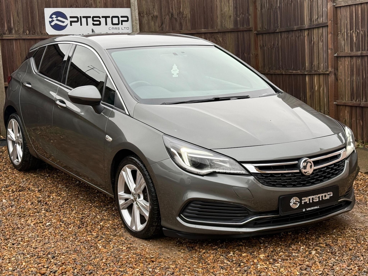 Used Vauxhall Astra 2017 for sale - 77468429: Photo 8